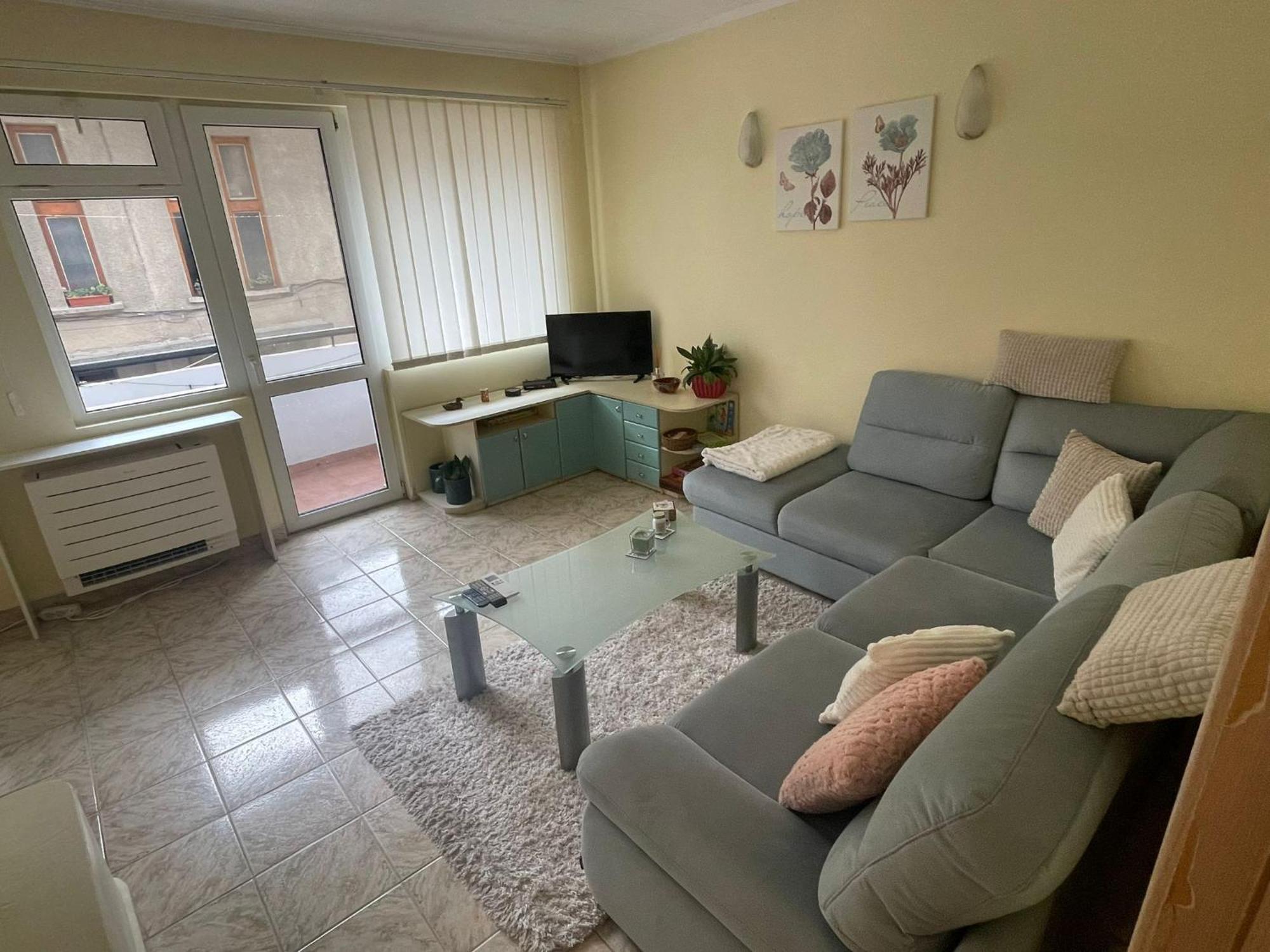 Apartment Maddie Teteven Exteriör bild